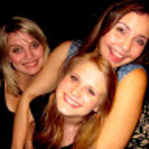 Meet your Posher, Becca